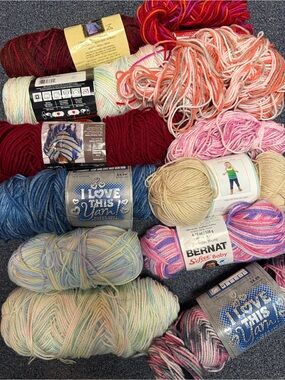 5lbs of Various Colors of Yarn